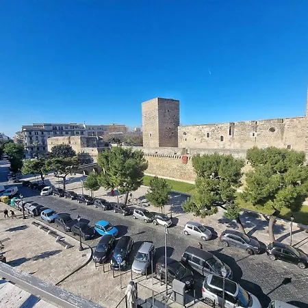New Opening! - Laus Castello Svevo Design Apartment 1 Bari Extérieur photo